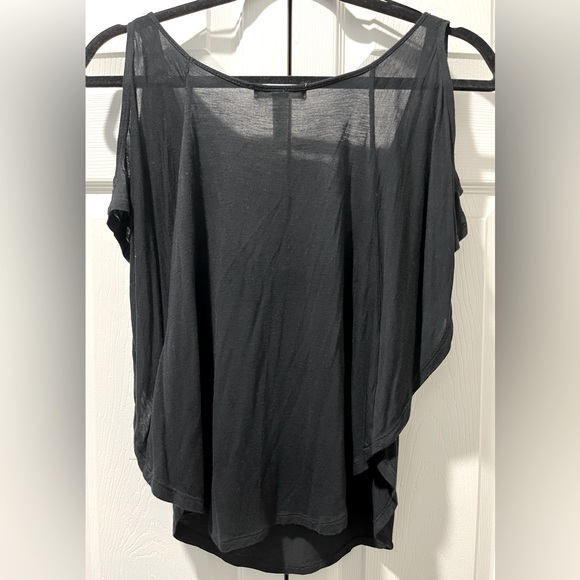 2 Piece Bundle Flowy Top Set - Picture 7 of 11